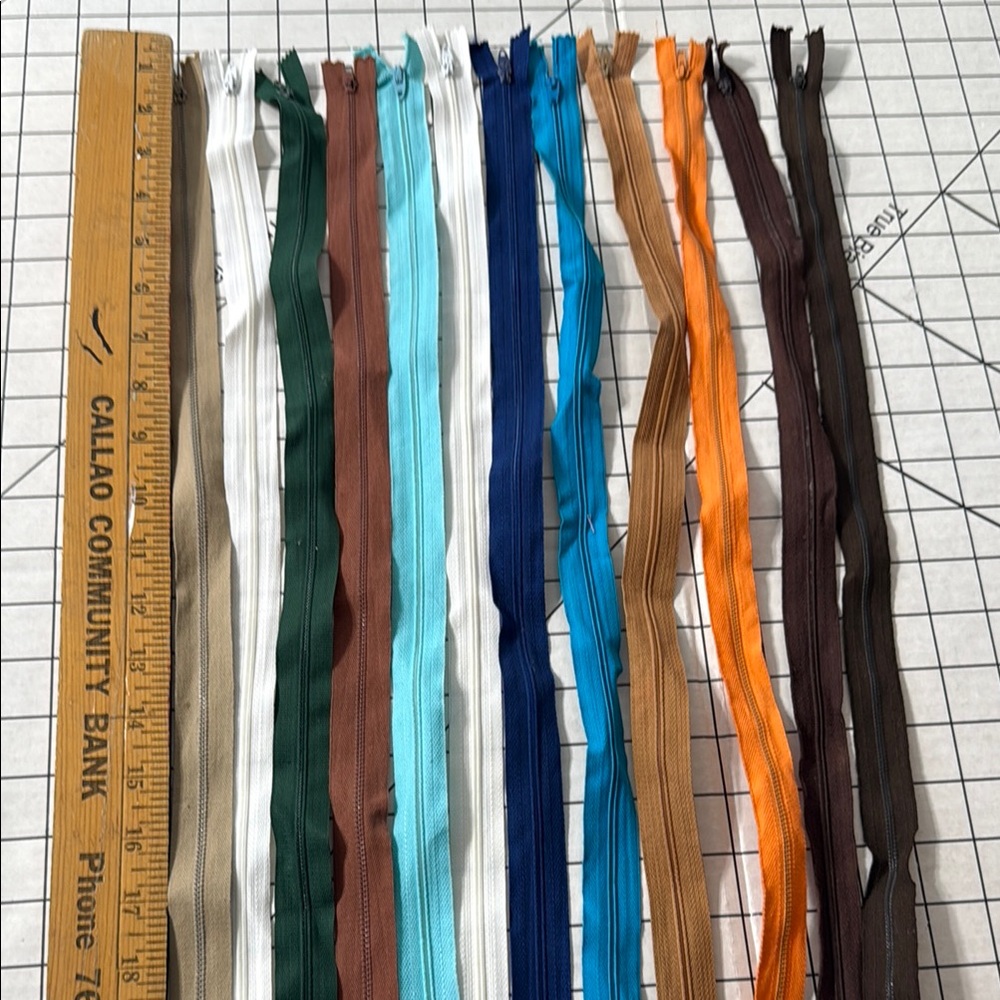 Lot of 12 Vintage 22” Zippers – Assorted Colors – Unused, No Tags
